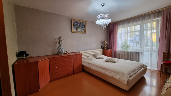 Купить 3-комнатную квартиру